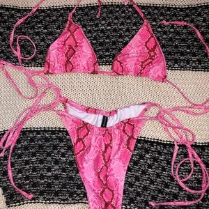 Pretty little thing bikini